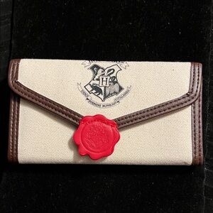 Harry Potter Canvas Wallet with Red Seal and Brown Trim